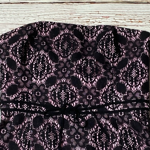 Helen Wang NYC Pink with Black Lace Strapless Fit and Flare Dress Sz 4 - Picture 6 of 16